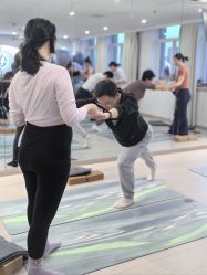 -爱尔乐美孕产瑜伽·普拉提