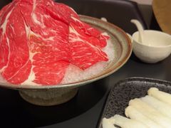 -鲜入唯煮·港式海鲜牛肉火锅(金宝街店)
