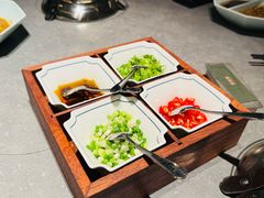 -鼎鼎香·港式火锅(北京SKP店)