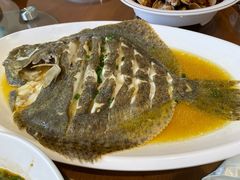 -赶海部落海鲜城(海阳路店)