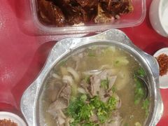 -谢老五跷脚牛肉·非遗传承店