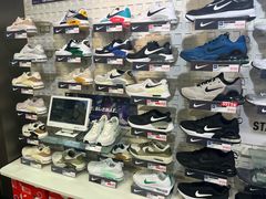 -ABC MART(心斎橋店)