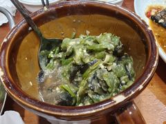 -湖南人家湘菜馆(镇江路店)