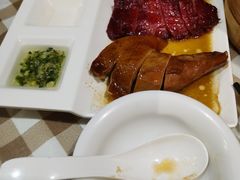 -新大咀港式茶餐厅(宝山万达店)