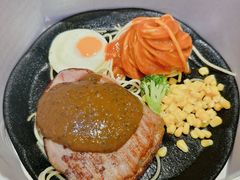 -汤姆家的牛排意面披萨(融创茂店)
