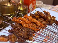-小董哥烤串·爆汁大油边(故宫店)