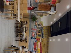 -江城燕子大排档(江汉路步行街店)