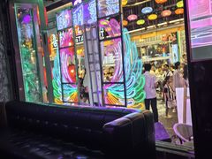 -喜鹊音乐酒馆(西街店)
