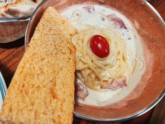 -I HOLIC艾豪丽披萨(KKone店)