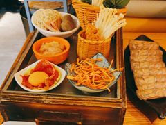 -咕嘟草帽鱼·牛奶一样的鲜鱼汤(天鹅湖万达广场店)