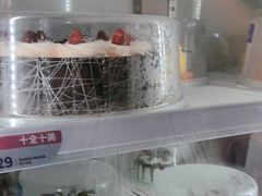 -DQ·蛋糕·冰淇淋(三亚青春颂店)