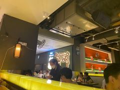 -大头虾越式风味餐厅(光明广场店)