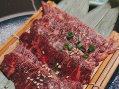 -山川小町·极番烧肉(新地假日广场店)