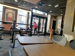 -麦当劳(卫星广场店)