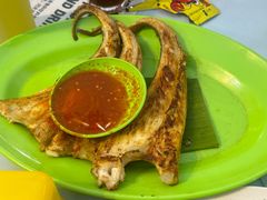 -明记烧鱼美味店