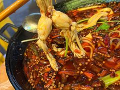 -鸿顺老铁锅美蛙鱼府(解放碑店)
