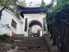 -黔灵山公园