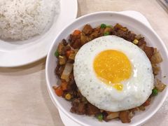 干免治牛肉饭-喜莲咖啡
