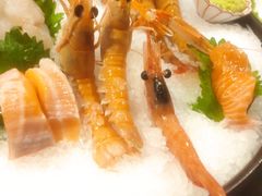 -万岛日本料理铁板烧(万泰国际店)
