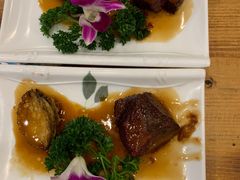 贵妃肉扣鲍鱼-老东镇啤酒屋海鲜加工·蒸汽海鲜·海鲜烧烤(台东店)