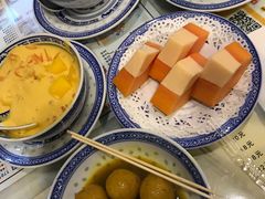 杨枝甘露-广信牛奶甜品世家(台东店)