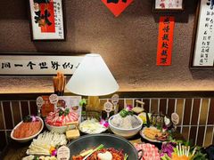 -巴卤社老火锅(财富店)