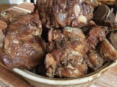 -宝瑞门钉肉饼店