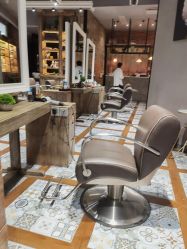 -QZHAIR SALON