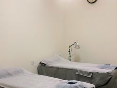 -张钰强中医正骨推拿连锁(唐家人才公寓店)