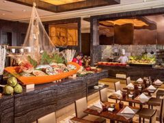 -北京希尔顿逸林酒店-逸轩西餐厅-自助餐厅