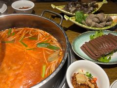 -阿婉贵州苗家酸汤鱼(梅林店)