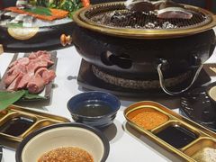 -红沃鳗鱼黑牛烤肉店(不老街店)