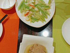 -苏州涵园假日酒店花园餐厅