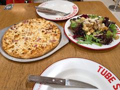 -Tube station站点比萨(王府井百货店)