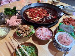 -利姐牧牛匠老火锅(兰花店)