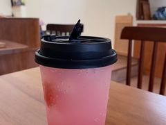 -有猫主题·治愈系猫咖(曾厝垵店)