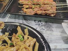 -黄泥岗·地道湖北菜(奥特莱斯店)