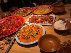 -先启半步颠小酒馆(虹桥龙湖天街店)