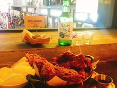 -BHC炸鸡(明洞总店)