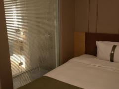 -南阳建业森林半岛假日酒店