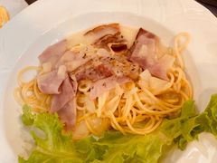 -邢泰记