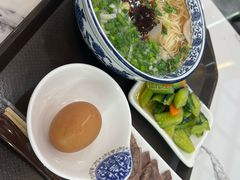-伊穆祥牛肉面总店·清真