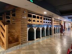 -绿岛汤泉韩式休闲会所