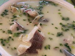 -美顺香食府鱼头老店(雪野湖店)