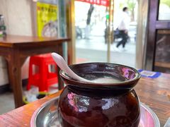 瓦罐汤-唐记牛骨粉(陶溪川店)