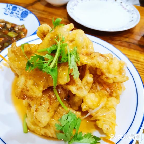 鹤相东北菜(斜土路店)