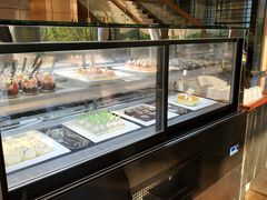 面包甜点陈列柜-中海·庐山西海君澜度假酒店·味屿全日制餐厅
