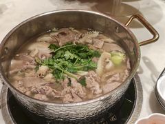 -泓历皇朝酒店(东亭店)