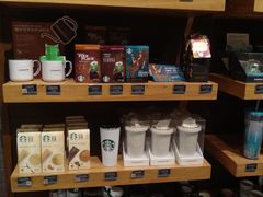 零售区-星巴克臻选(济南万达店)