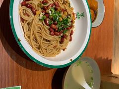 -百春原湖南牛肉粉(百联世纪店)